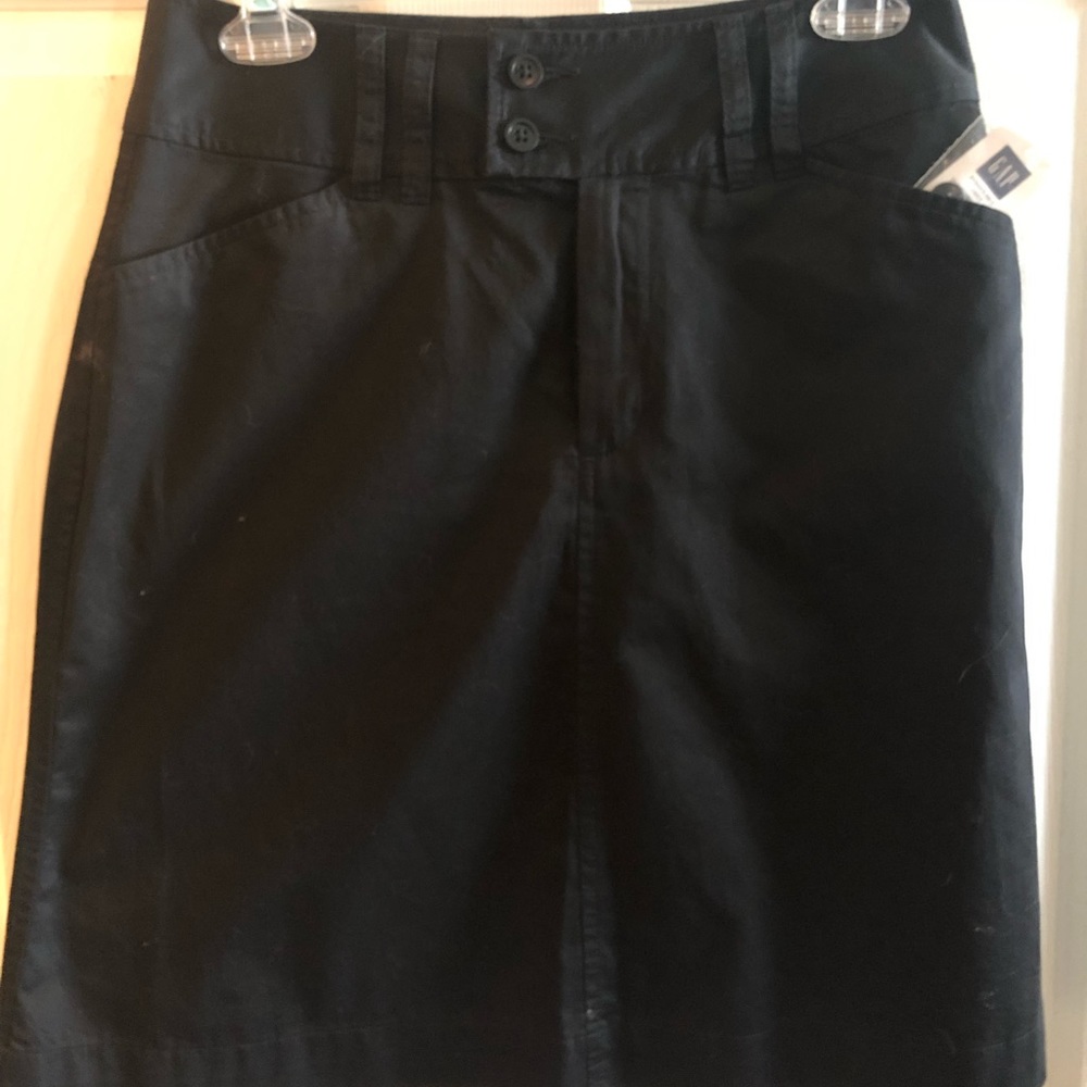 NWT Gap skirt.